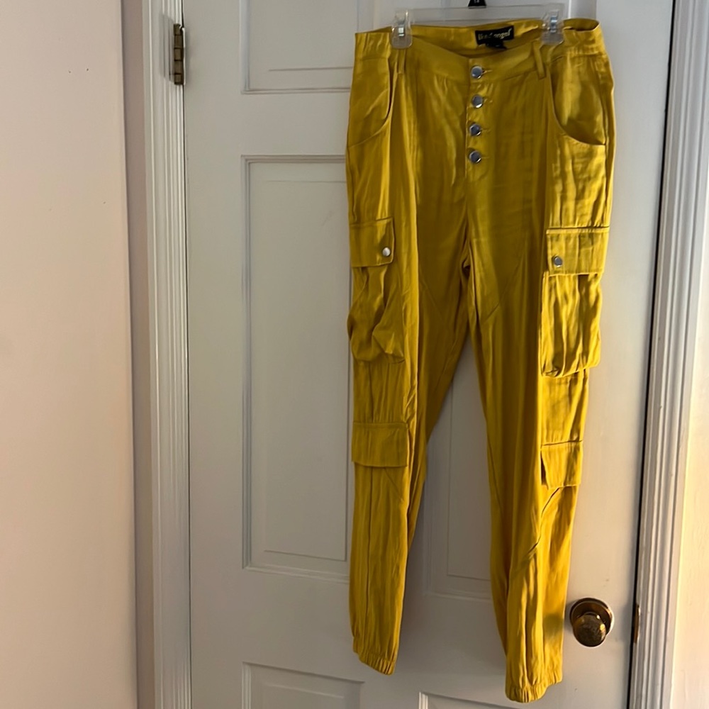 Yellow Pants Size M.